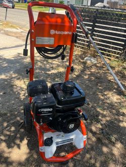 Husqvarna PW 3200 gas power washer