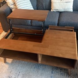 Hernest 47" Ursula Lift-Top Coffee Table