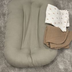 Snuggle Me & 2 Covers