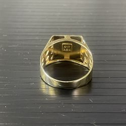 10K INITIAL “C” RING 🦾