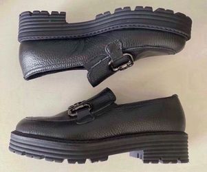New Domino Made In Italy Loafers With Buckle Detail Size 7