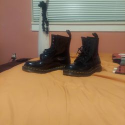 Brand new Size 7 Doc Marten Boots