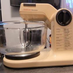 Vintage SUNBEAM MIXMASTER 