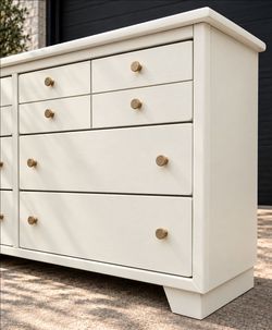 Modern Minimalist Dresser | Classic Cream & Champagne Bronze