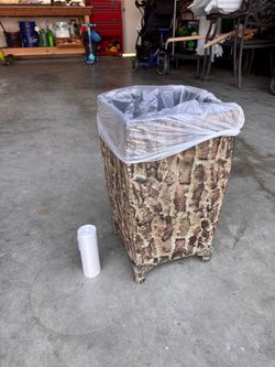 Decorative Metal Waste Bin Trash Can
