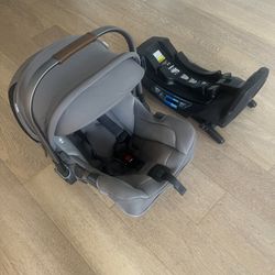 Nuna Pipa Car Seat 