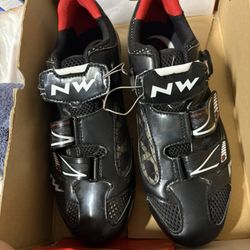 cycling shoe