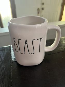 Rae Dunn Beast Mug 