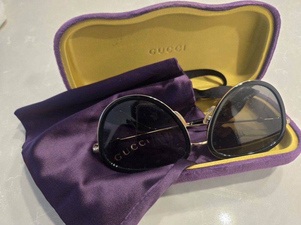 Authentic Gucci Aviator Sunglasses