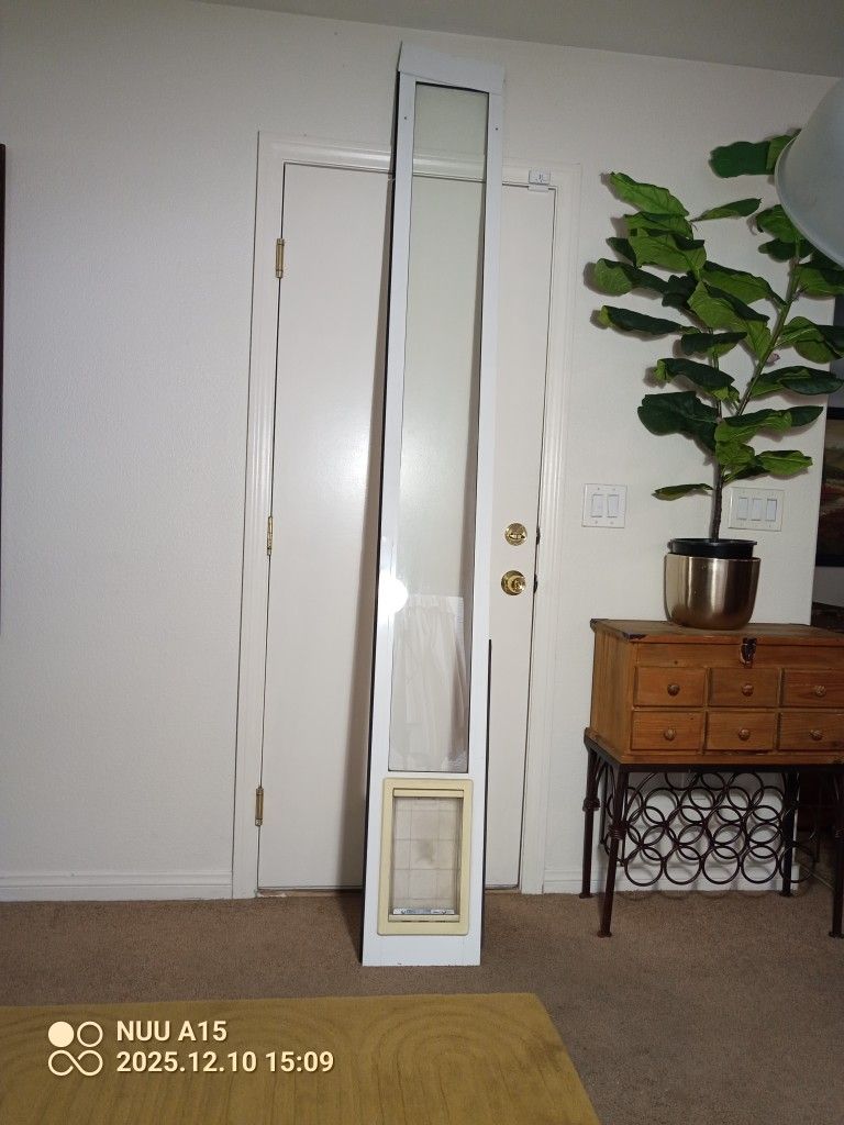 Doggie And Cat Door. 12"Wx84.5"H. Actual Doggie Door 7"Wx11"H