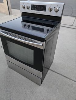 SAMSUNG ELECTRIC STOVE