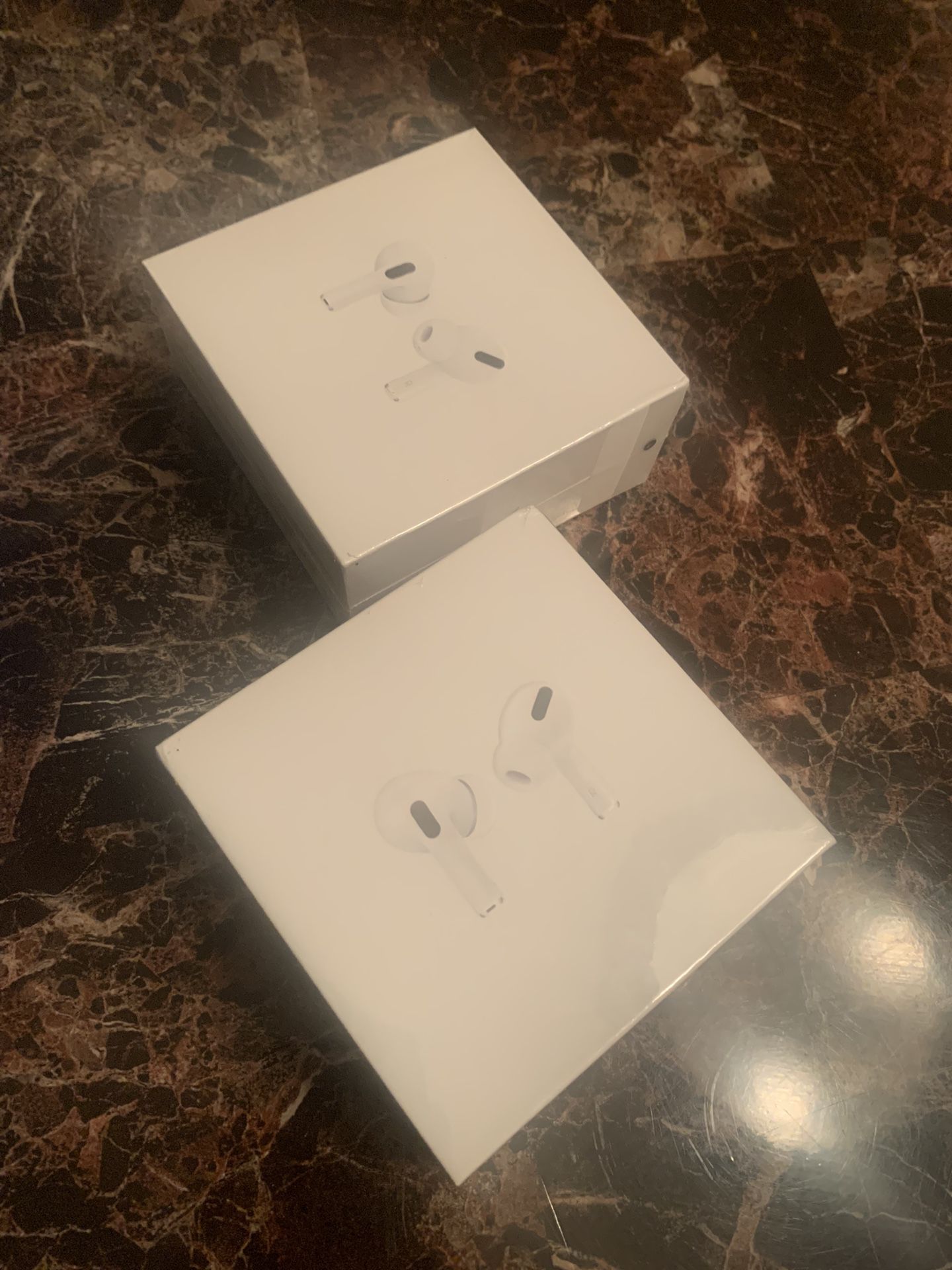 2 AirPods Pro
