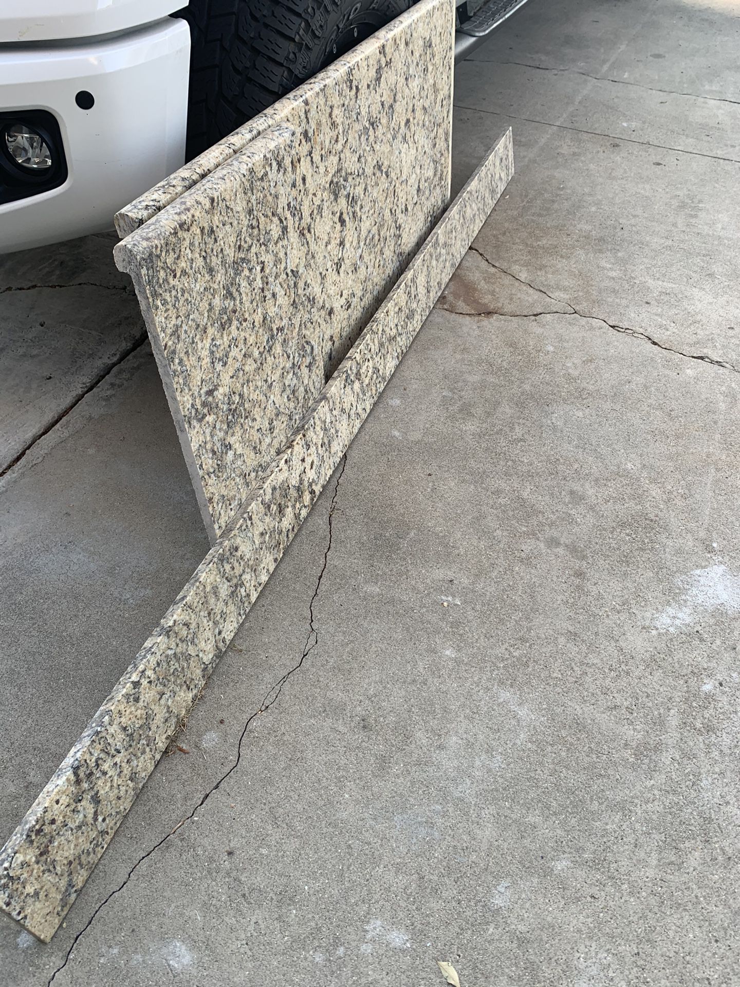Granite countertops/backsplash
