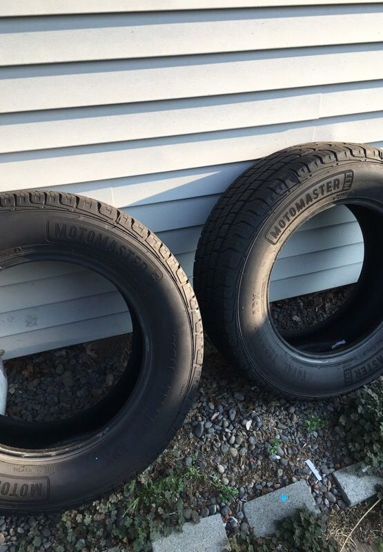 255/65/18 MotoMaster total terrain apx tires