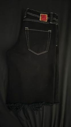 Black white stitch Empyre shorts