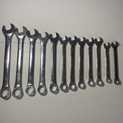 Wrench’s 12 Set 