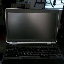 Dell Latitude E6530, Core I3