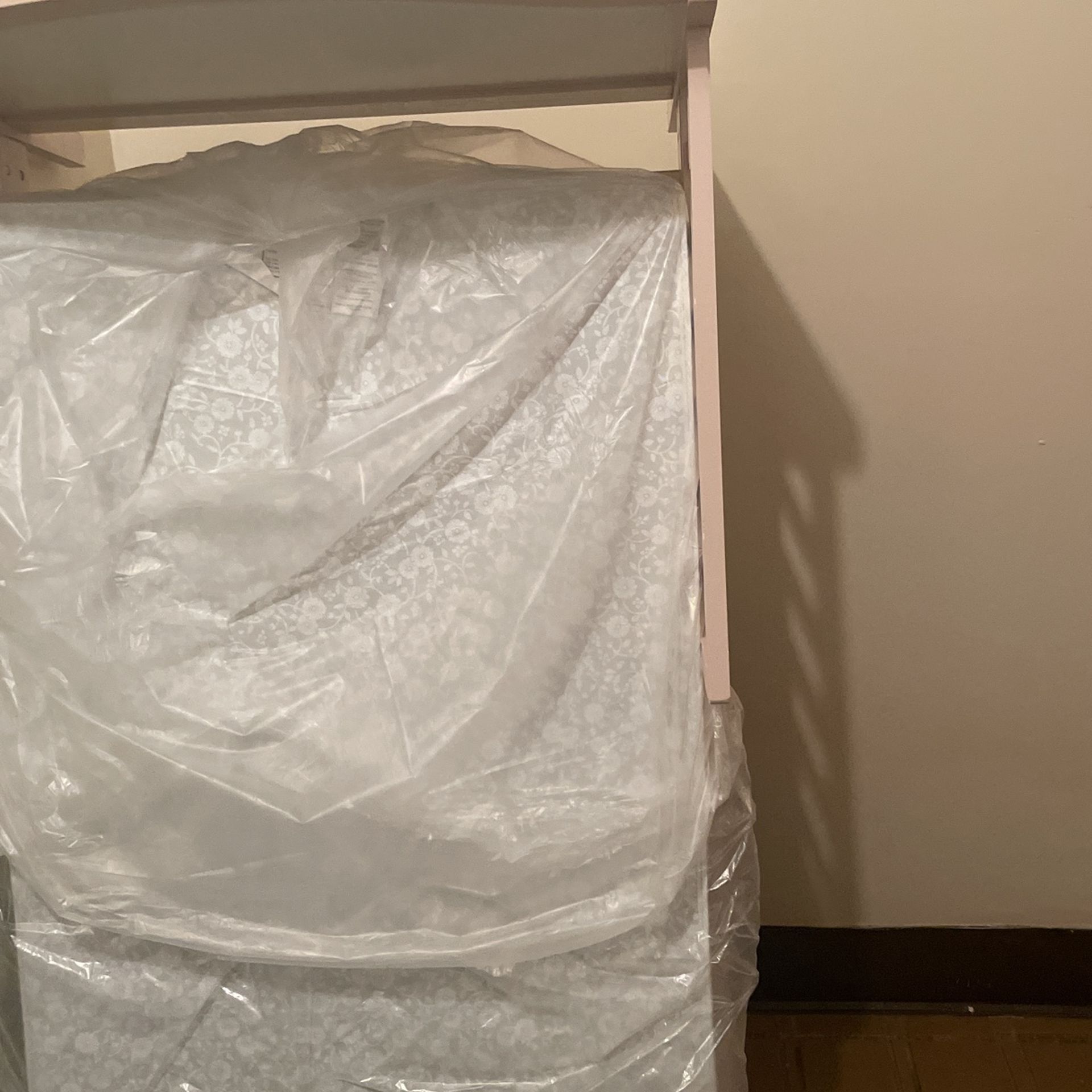 Bed For Girl  One Year And Up