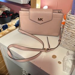 Michael Kors Crossbody Bag