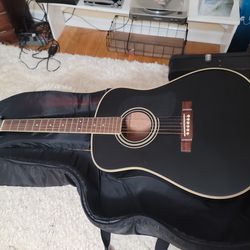 Black Washburn Acoustic Guitar W/Padded Gig Bag 