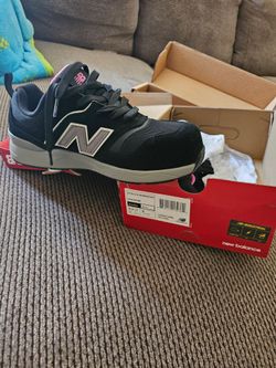 NEW BALANCE STEAL TOE WORK SHOES