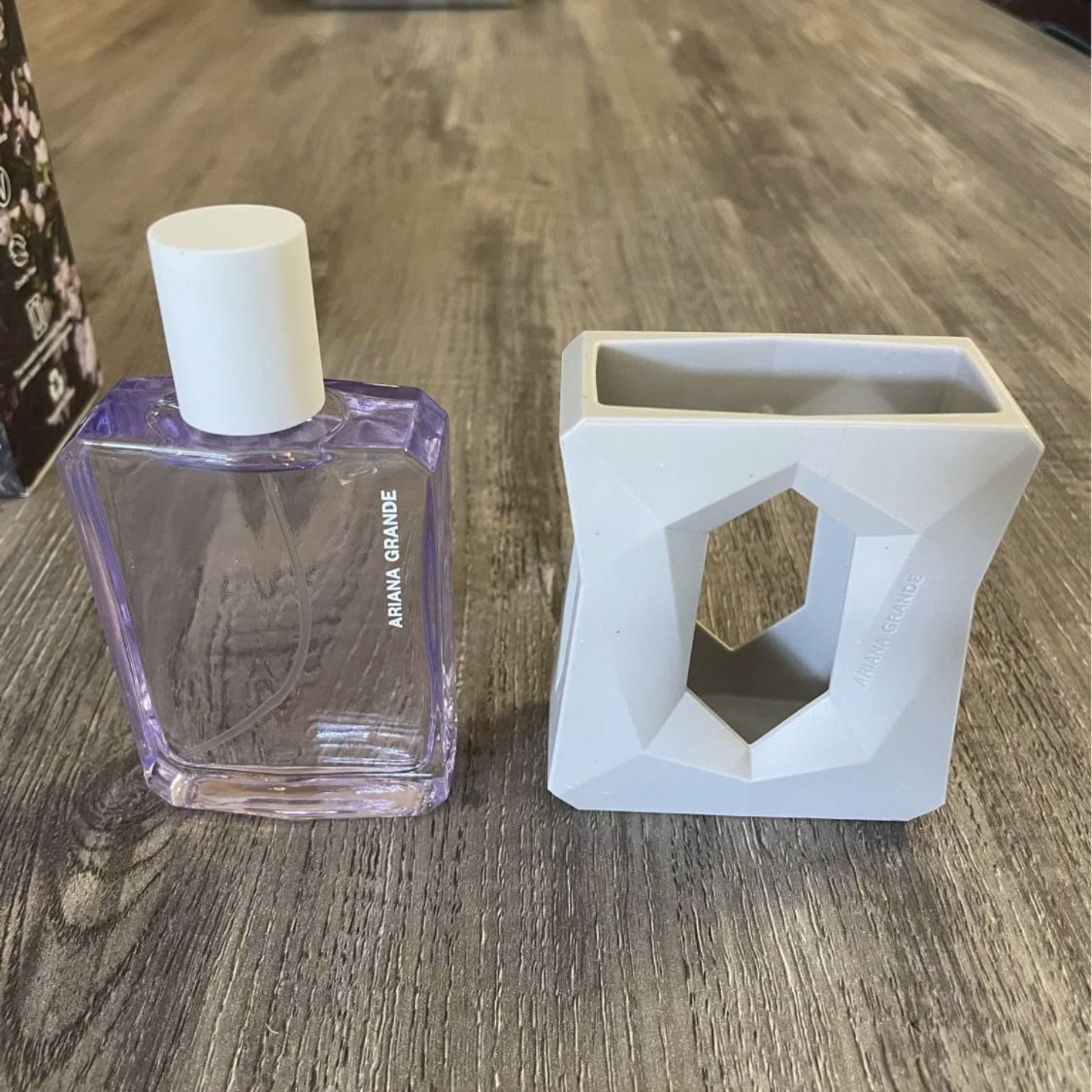 Ariana Grande God Is A Woman Perfume