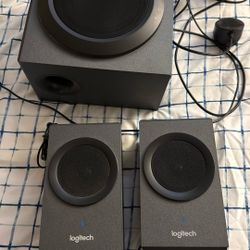 Logitech Z337 Speakers 