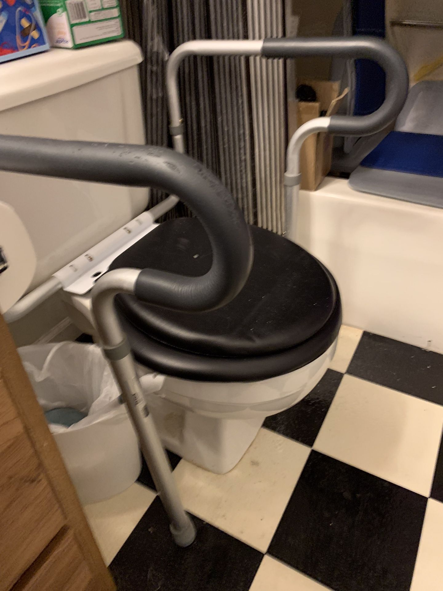 Toilet Safety Arm Rails For Elderly/disabled