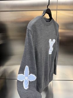 Premium knitted sweater