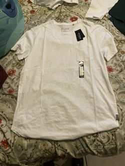 white Guess T Shirt