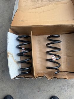 Dodge charger rt front coil spring