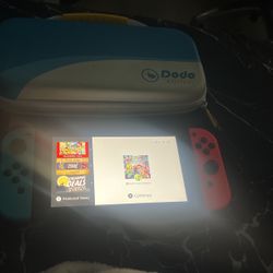 Nintendo Switch, Comes With Ultimate Smash Bros