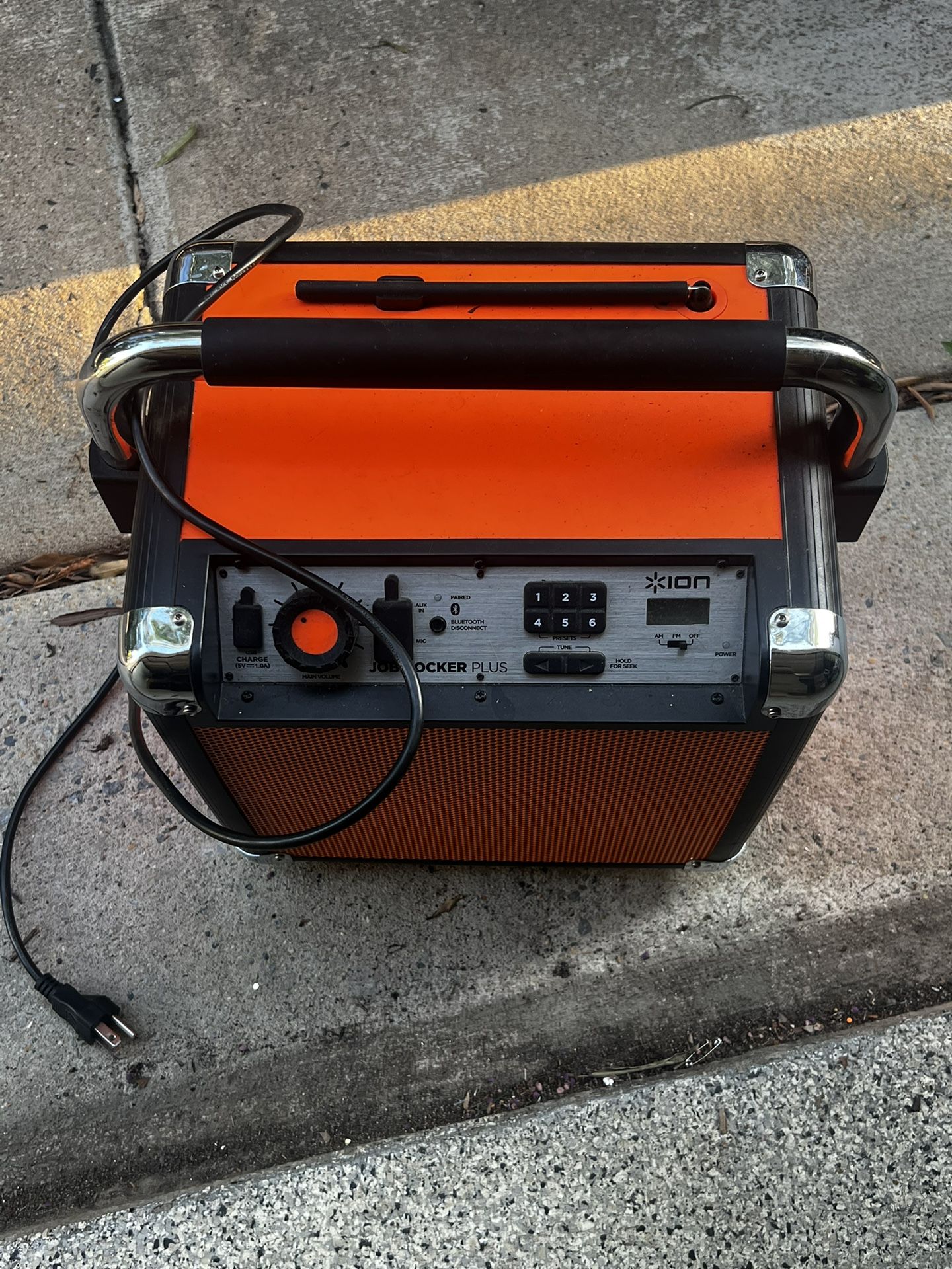 Tailgate Bluetooth Speaker