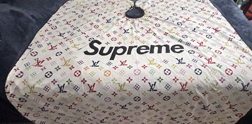 Supreme Hair Cape