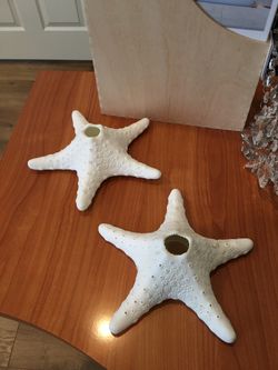 WHITE STARFISH CANDLE HOLDERS