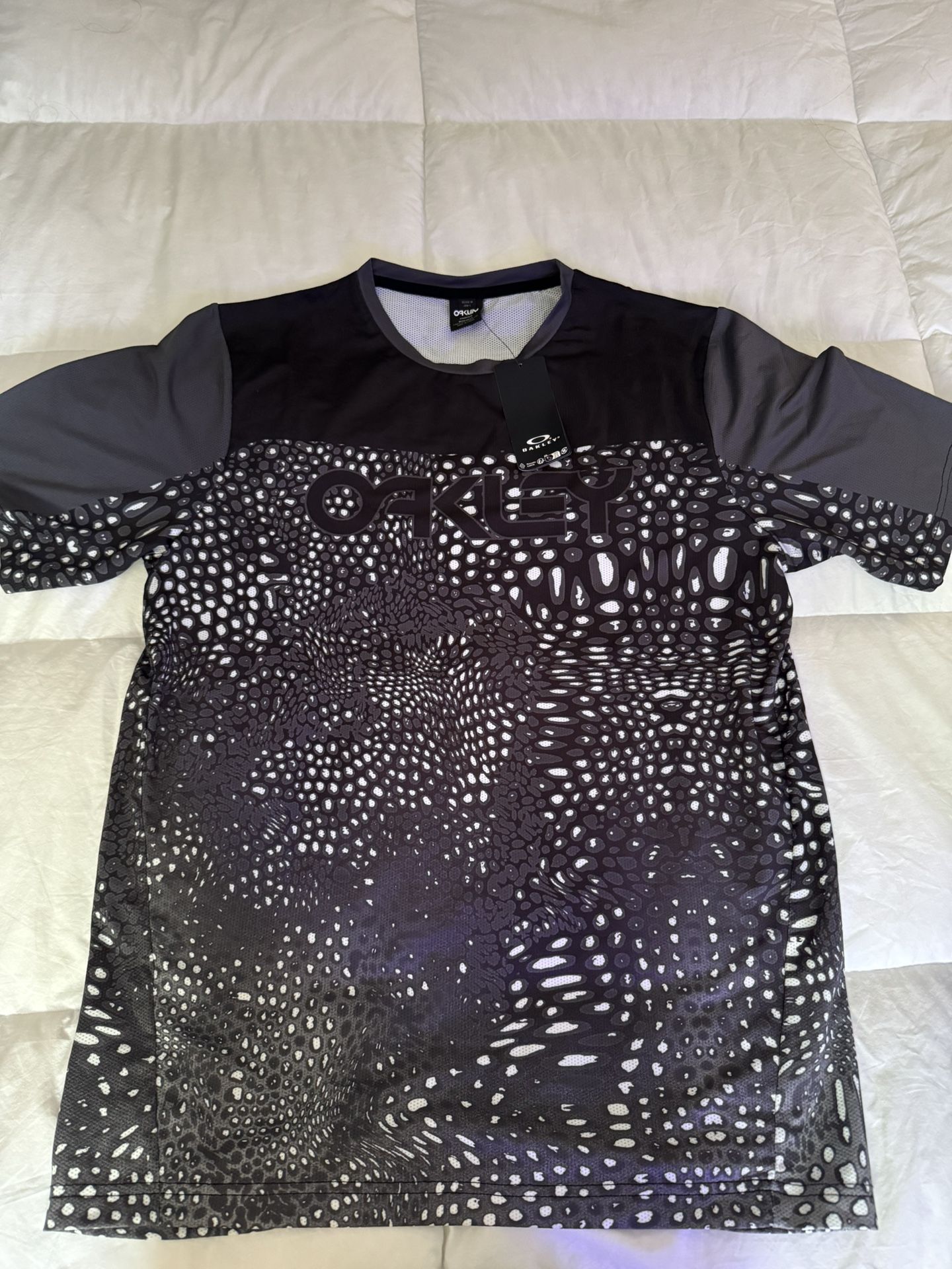 Oakley Men's Maven Coast Short Sleeve Jersey T-Shirt Gray Grey Size M, Frogskin