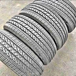 235 55 20 Bridgestone tires Con 80% de Vida Las 4