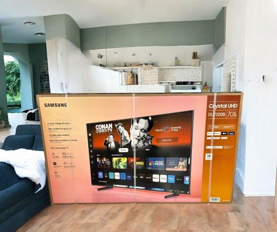 HD297 70” Samsung smart 4k led Uhd tv floor model display