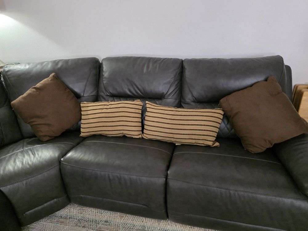 (4) Throw Pillows Cushions For Bed Couch Sofa