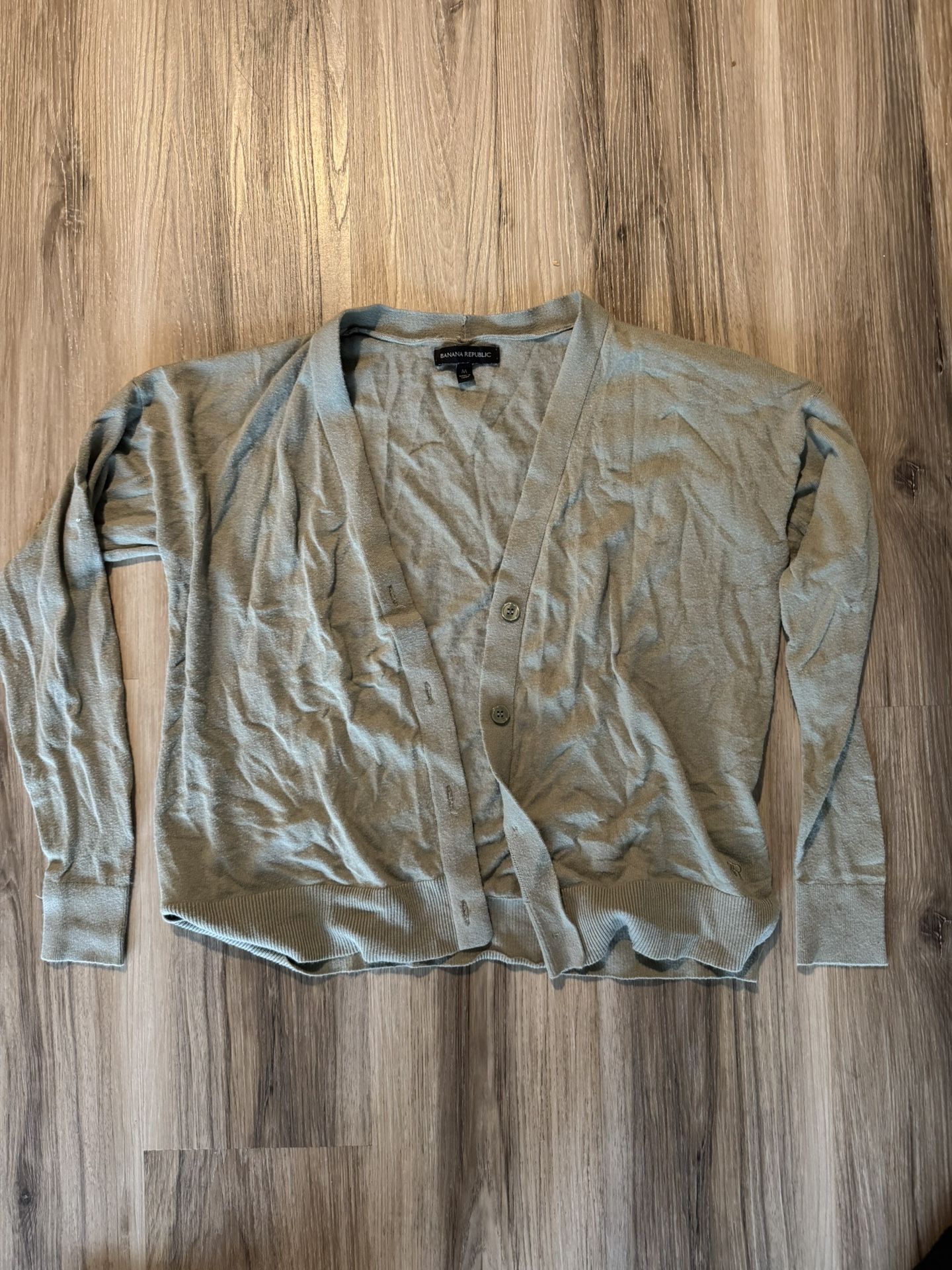 Woman’s Green Banana Republic Cardigan 