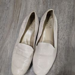 Naturalizer "Barely Nude" Leather Flats
