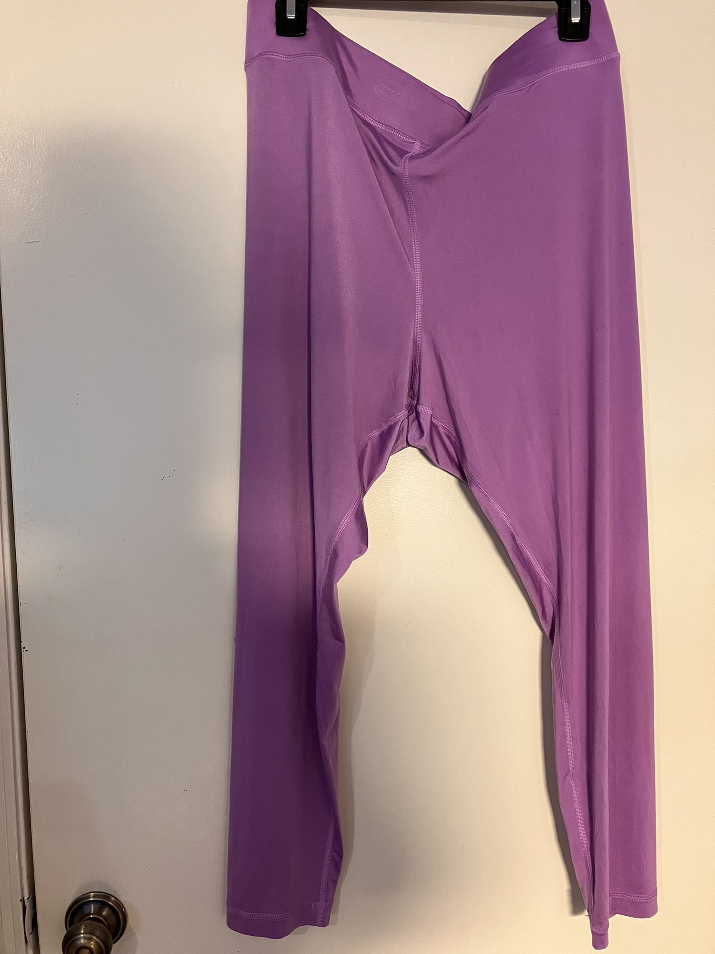 Set (Top And Bottom )Lands End Thermal Underwear In Orchid And Black