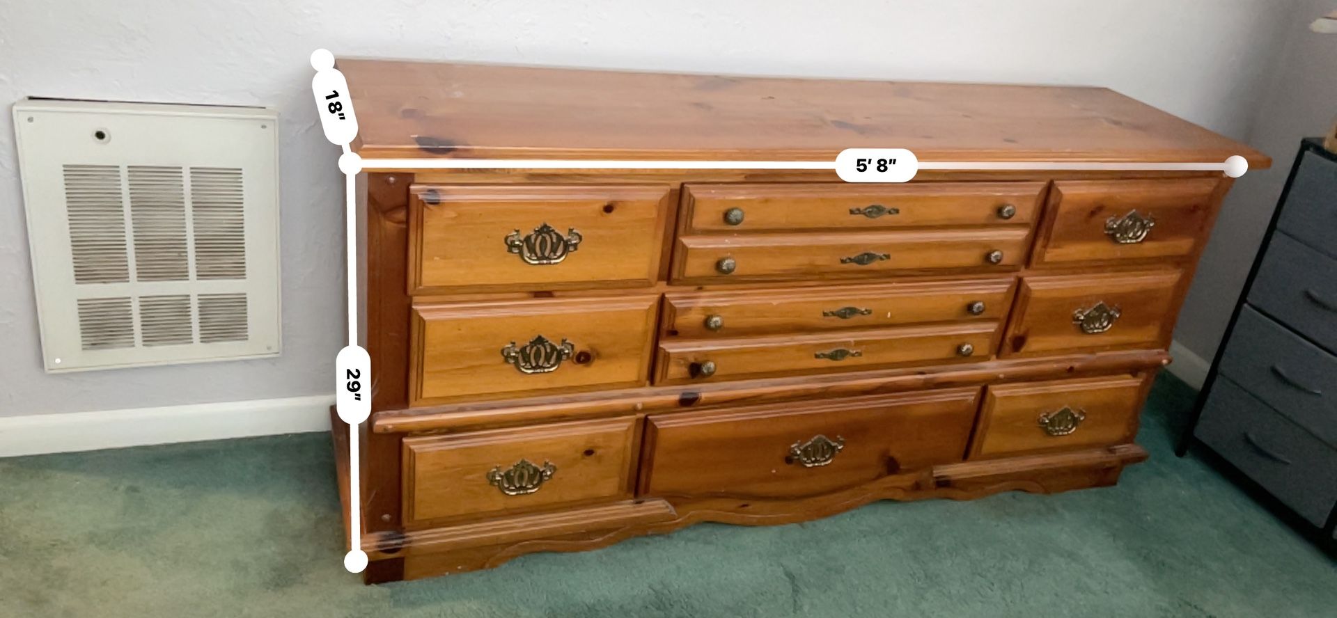 Solid Wood Dresser With Vanity Mirror With Light