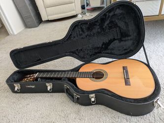 Lucero LC230S + Hard Case