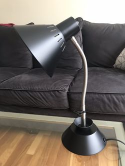 Black metal desk lamp