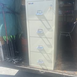 Fireproof Filing Cabinet with keys