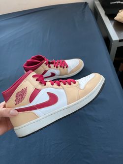 Jordan 1 Mid Curry Cardinal Men’s 9 LIKE NEW!!