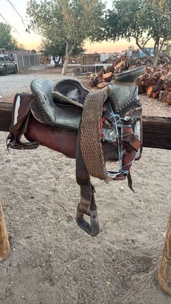 Horse saddle