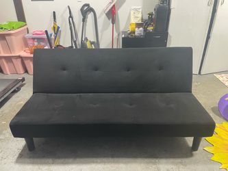 Black Futon