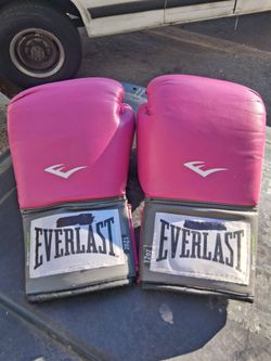 !! Boxing Gloves  12 Oz